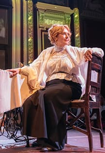 Толстого нет