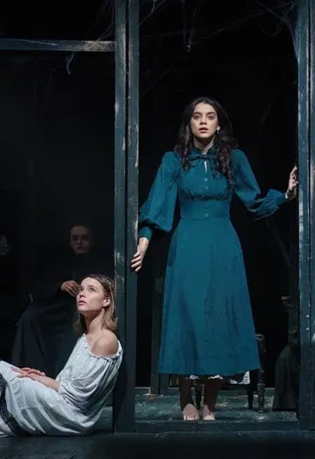 Дом Бернарды Альбы