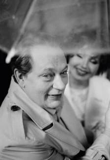 СтароМодная комедия