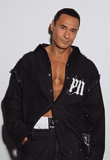 Стас Костюшкин