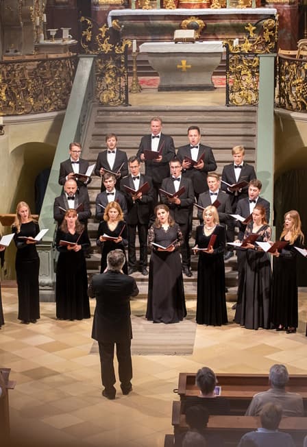 Концерт синодального хора