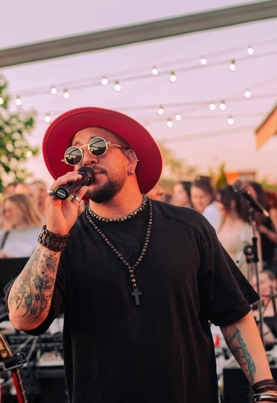 Ритмы Латины на Крыше. Зажигательный концерт Dolce Gavana на Крыше