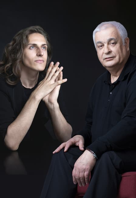 Чайковский. Шостакович. Солист - Владимир Вишневский (фортепиано). Дирижёр - Валерий Полянский