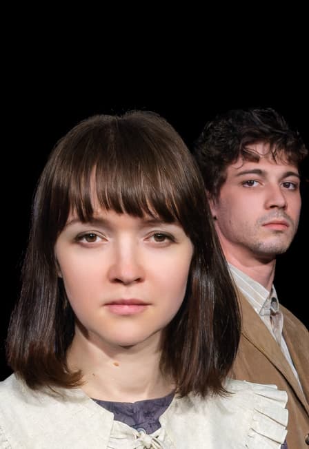 Красное яблоко