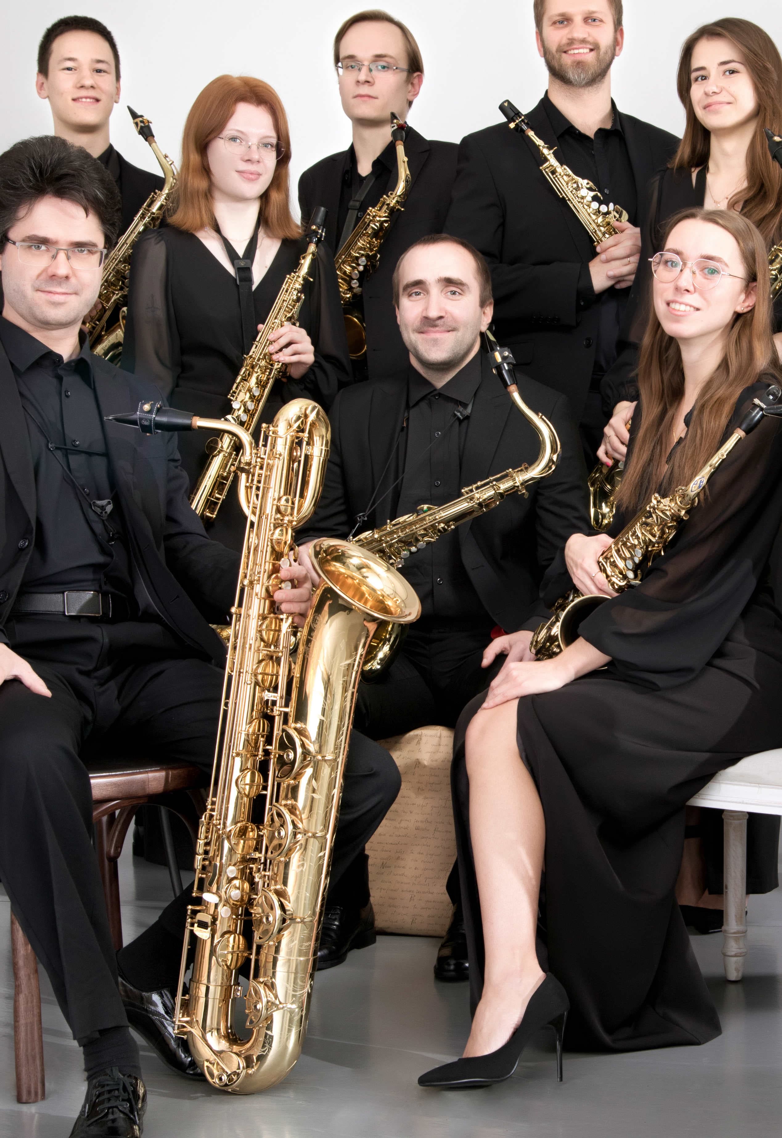 Мировые шедевры на 12 саксофонах