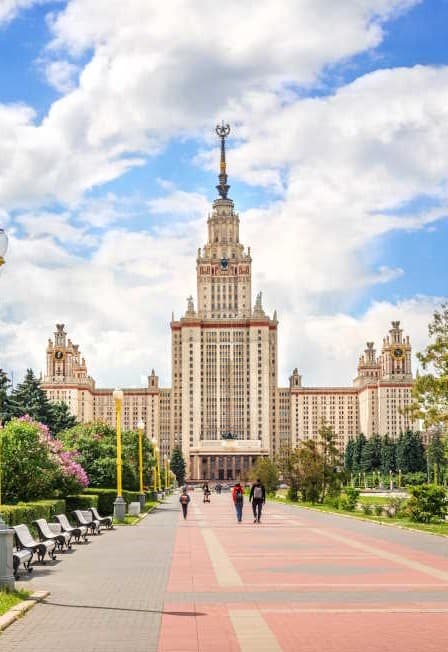 Легенды и мифы сталинских высоток