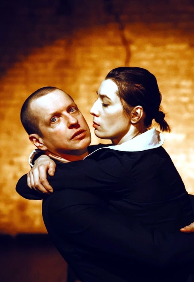 Гастроли петербургского театра Vertumn в Москве. Спектакль «Воин и дева». История знакомства и брака А.Ахматовой и Н.Гумилёва.