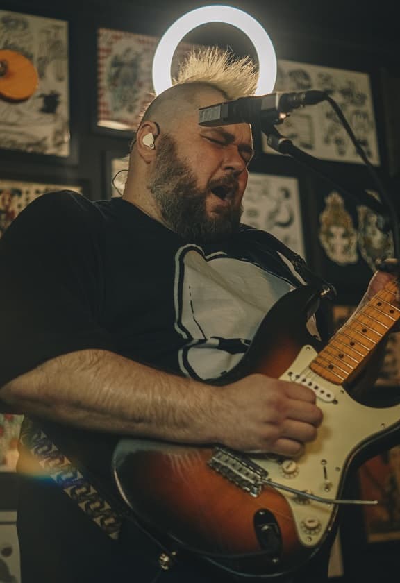 Very Loud Trio: Jimi Hendrix Tribute