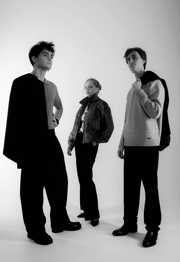 Мукуч Суджян представляет: «Out of Bounds» & Lina Liberty