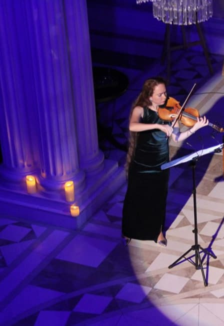 Времена года в мерцании свечей