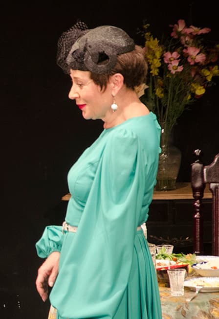 Три сестры и дядя Ваня