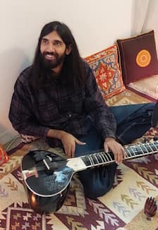 Тарун Дхами и Кирилл Паренчук