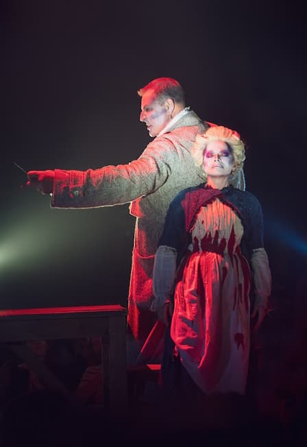 Суини Тодд, маньяк-цирюльник с Флит-стрит