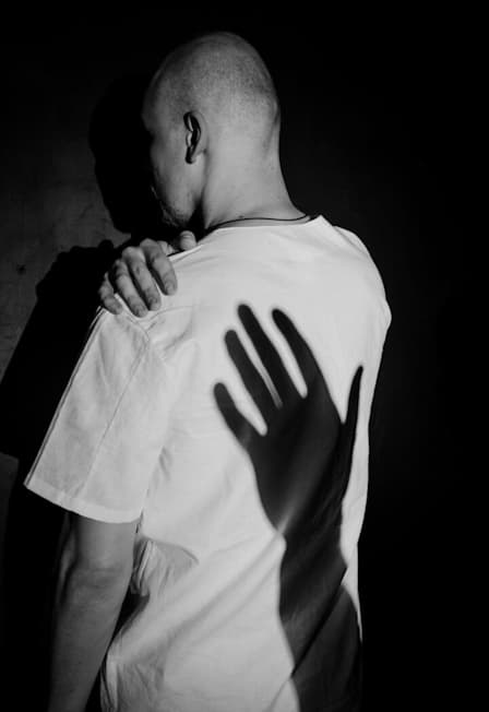 Человек маленький