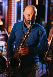 Антон Залетаев и «Лётный сезон»