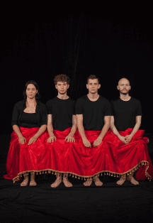 Моня Цацкес - знаменосец