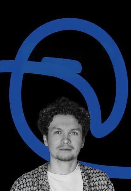 Тема Емельянов. Проверочный стендап концерт