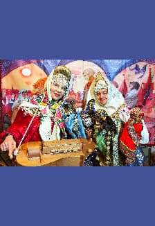 «В гостях у Петрушки». Спектакль-былина «Святой Георгий и Змей»