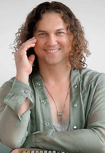 Александр Бардин