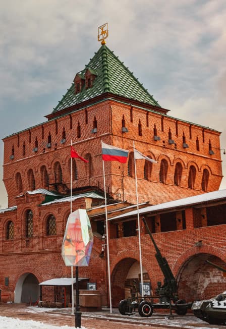 Обзорная экскурсия по территории нижегородского кремля