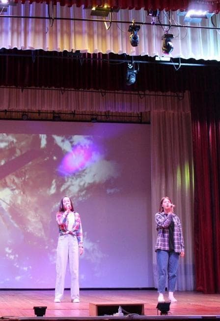 Сын земли и звезд. Программа