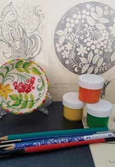 Музейное занятие по росписи керамических изделий