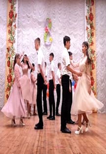 Школьный вальс