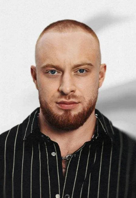 Леша Свик