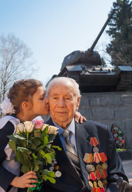 Память и гордость в сердцах поколений