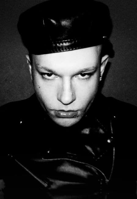 huzzy b