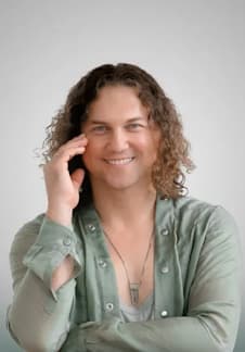 Кучерявый вечер Александра Бардина