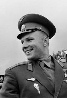 Эра космоса. Познавательный час