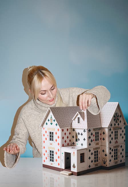 Комедия положений "Карточный дом"