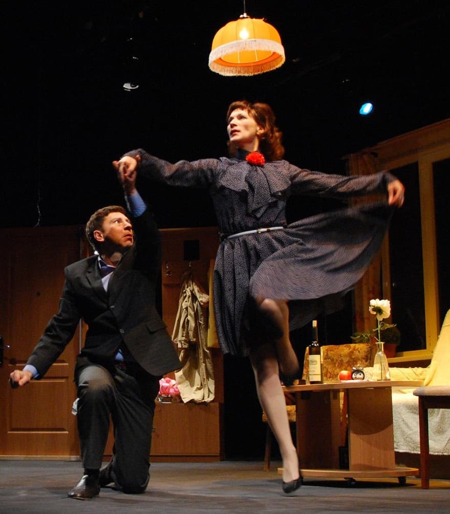 Пришёл мужчина к женщине