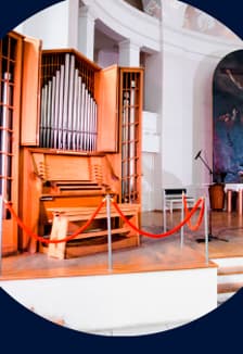 «Армянский дудук и старинный орган»