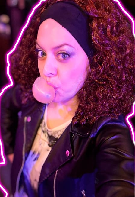 Караоке-квартирник «Перестройка. Добро пожаловать в 90-е»