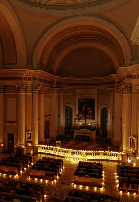 Музыка Парижских соборов при свечах