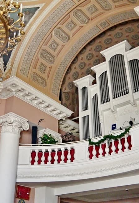 Орган при свечах: Бах и музыка Испании