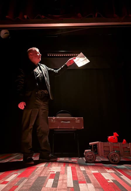 Спектакль "ИЛЛЮЗИЯ"