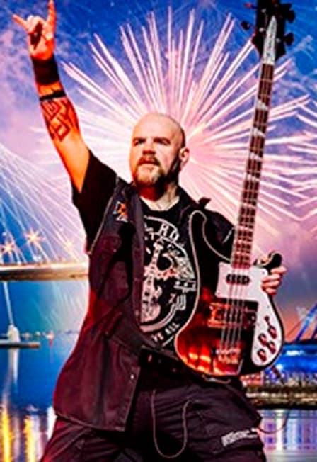 Праздничный концерт с Николаем Коршуновым (группа “Крематорий") на маршруте "Большое Петербургское кольцо"