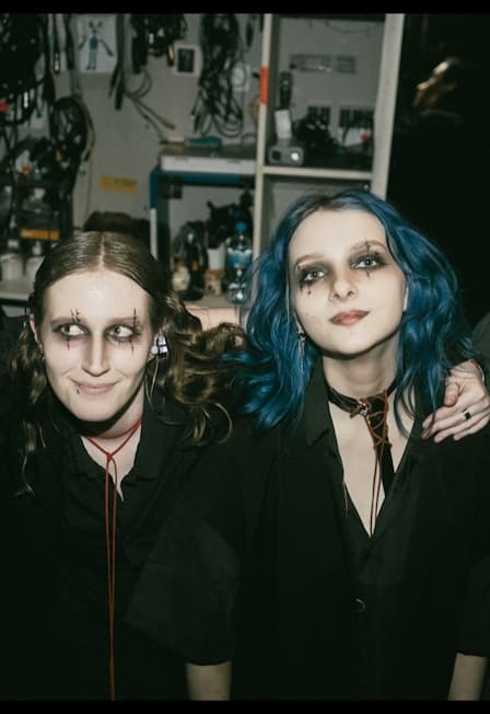 Марина, я умираю! и Pale Hands. Санкт-Петербург.