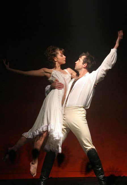 Московский театр Ленком, спектакль "Юнона и Авось" (Дмитрий Певцов и др.)