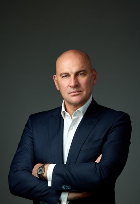 Радислав Гандапас. Заяви о себе. Лидерские стратегии коммуникации