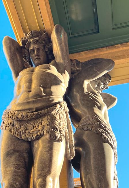 Экскурсия в мини-группе "Эрмитаж: топ-10"