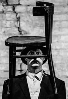 Стулья | Э. Ионеско