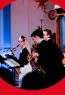 «Саксофон орган шоу. Бах. Токката и фуга ре минор. Чайковский. Танец феи Драже. Римский-Корсаков. Полет Шмеля»