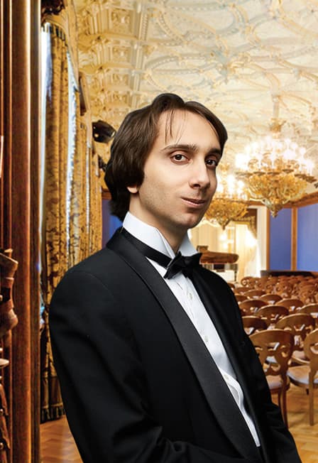 "Вечера в Английском зале". Мирослав Култышев (фортепиано). Ко Дню Города.