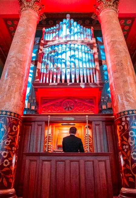 "Орган-король стилей"