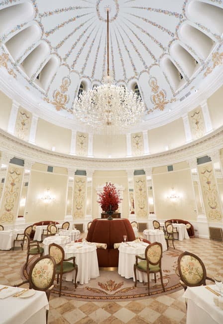 Живая музыка в ресторане "Gourmet"
