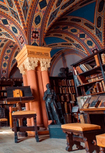 Тематические экскурсии по специализированным фондам и отделам. Отдел редких книг «Кабинет Фауста»